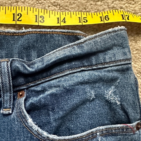 Abercrombie & Fitch The 4” Mom Short High Rise Denim Classic Cut Off Women’s 32 - Picture 3 of 6